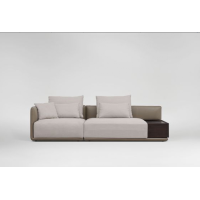 Entirely top-grain leather